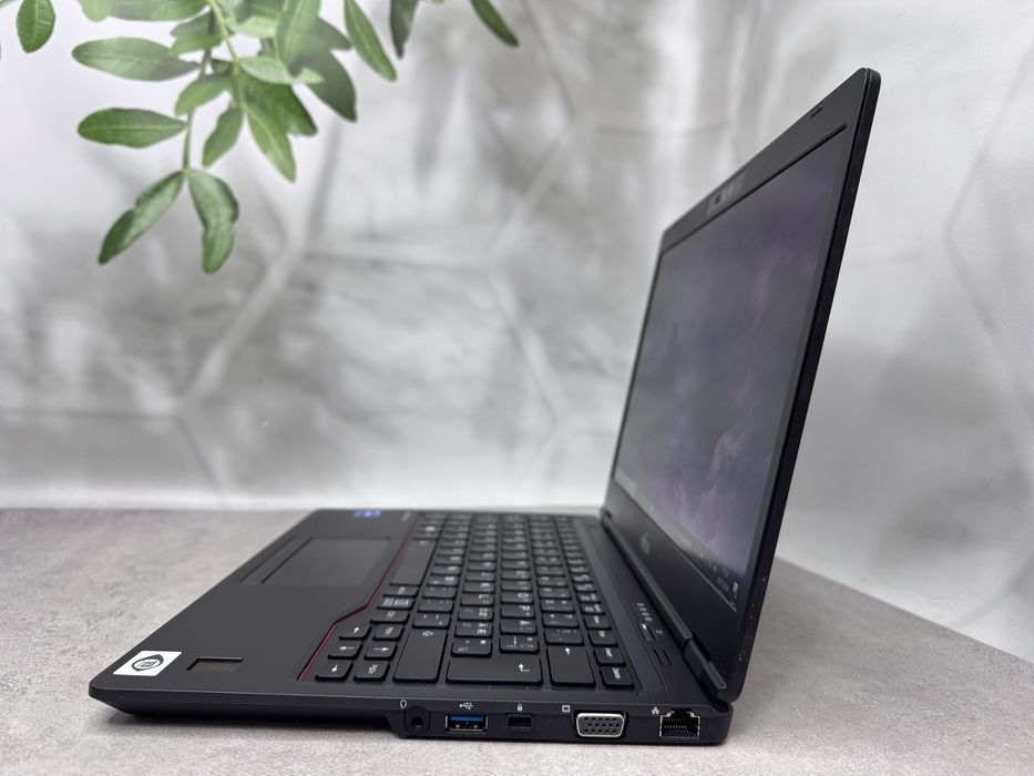 Ноутбук Fujitsu LifeBook U7311/i5-1135G7/8GB/256GB/FHD IPS/13.3"