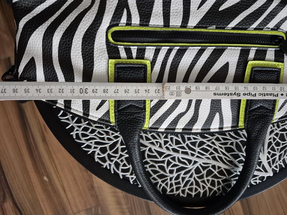 Torebka Fila czarno- biała