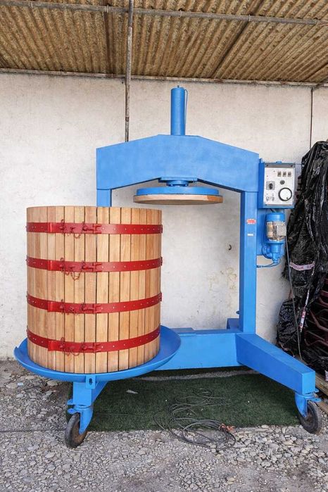 Prensa hidráulica vertical para produção de vinho elétrica