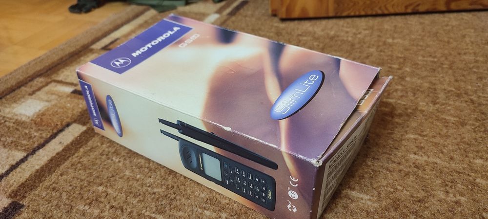 Pudełko od Motorola SimLite
