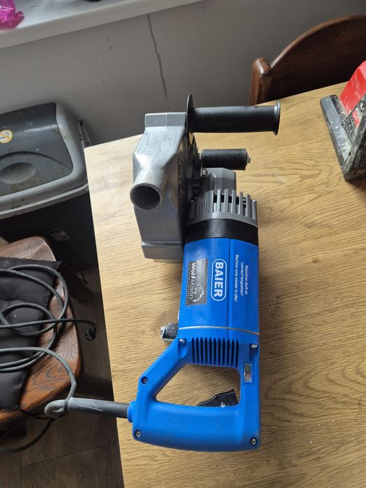 Bruzdownica  Baier BDN 464