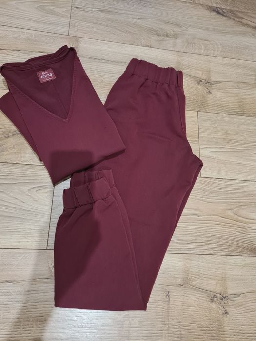 Medka scrubs 34 xs / uniform medyczny