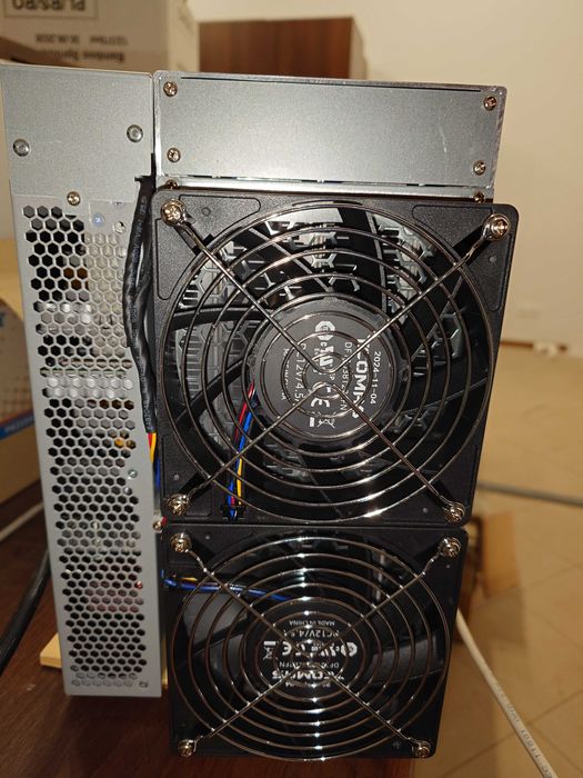 koparka kryptowalut iceriver kaspa ks7