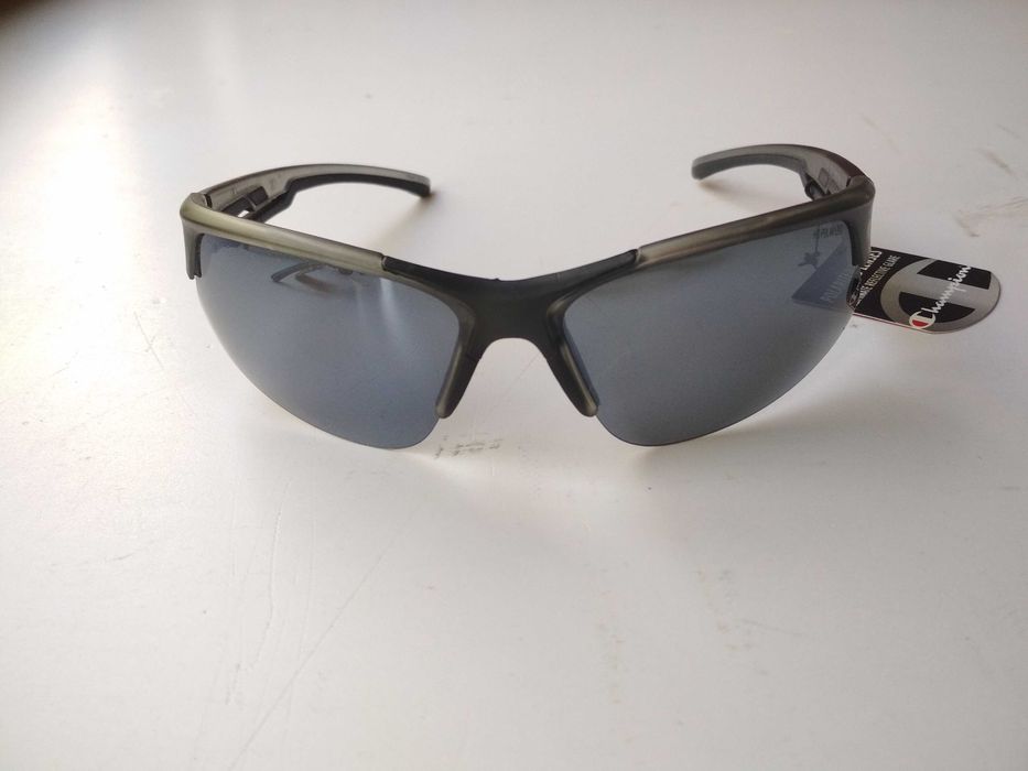 Солнцезащитные очки Champion Polarized поляризационные линзы
