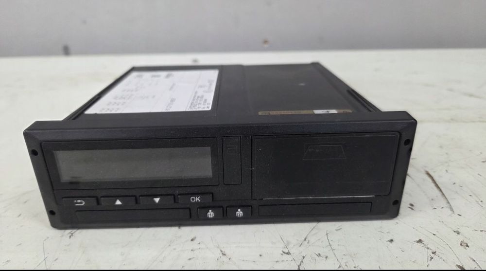 tachograf cyfrowy continental vdo man tg3 tgs tgx tgm 81271016637 2022 rok