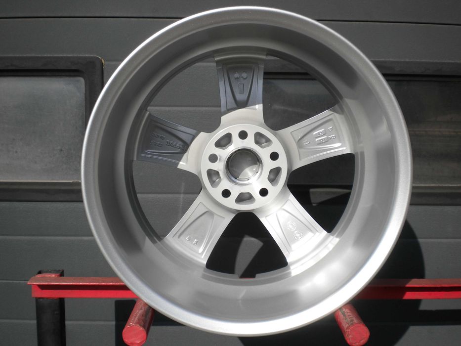 Felgi aluminiowe Dezent 16 5x114,3 et38 Toyota Avensis Prius Verso K01