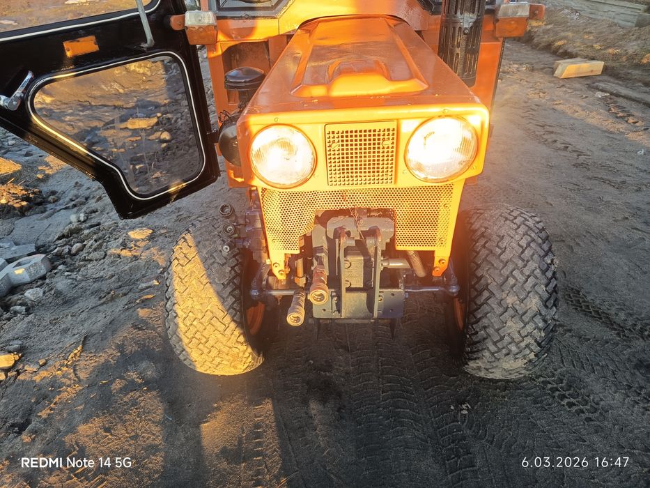 Sprzedam traktor Kubota B 7100 4 WD