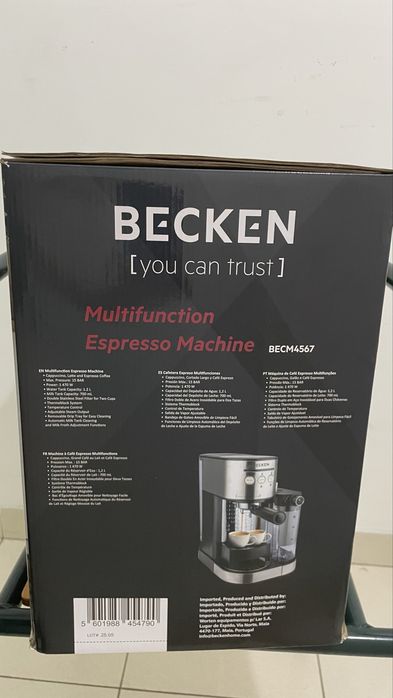 máquina de café BECKEN
