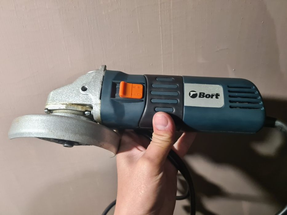 Перфоратор  дрель  миксер  сварочный  фрейзер  турбина  циркулярка  фен.