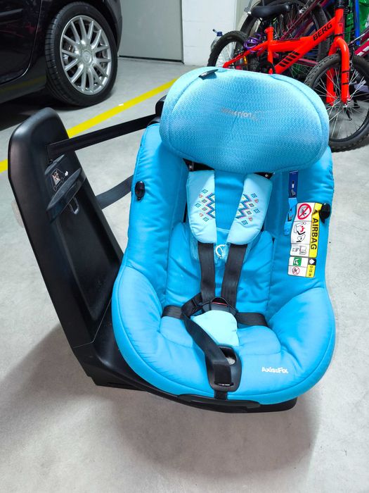 Cadeira Auto Bebé Confort AxissFix-  rotativa a 360º
