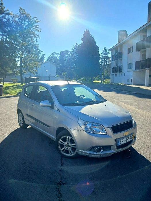 Chevrolet aveo 2009 com 100 mil quilómetros