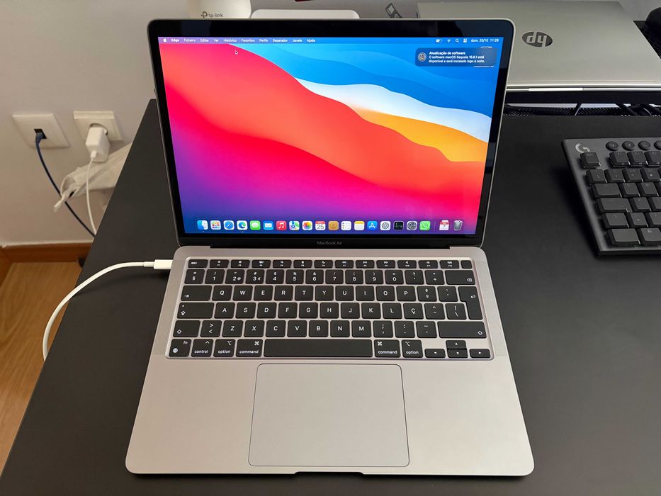 Macbook Air 13'' M1 - 256GB / 8GB RAM - Como novo com garantia
