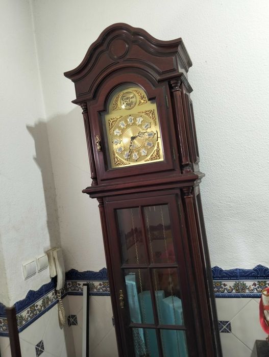 Relógio pendular de sala