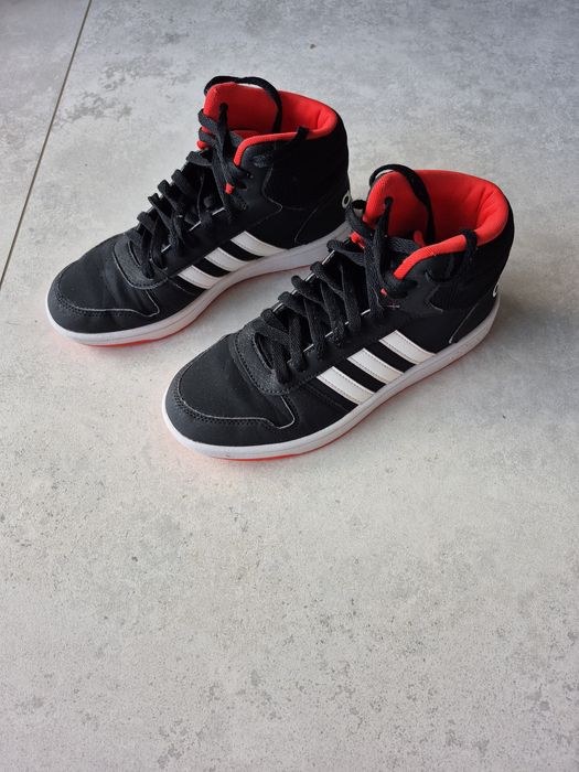 Buty młodzieżowe adidas 39 1/3