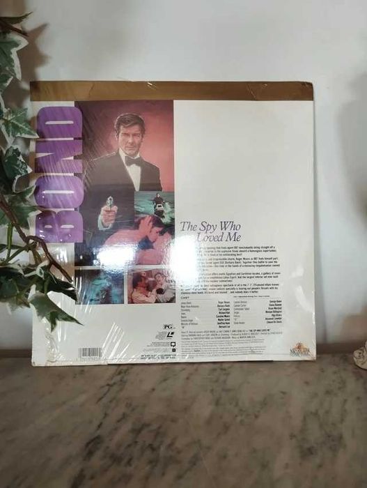 007 James Bond - The Spy Who Loved Me - Laserdisc