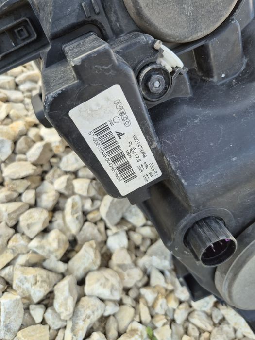 Lampa lampy przód iveco 2014r-2019r kompletny
