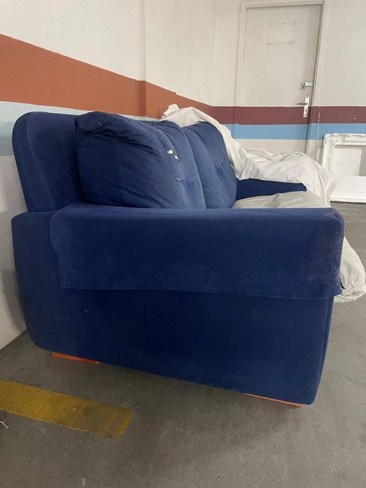 Sofá 2 lugares para restaurar