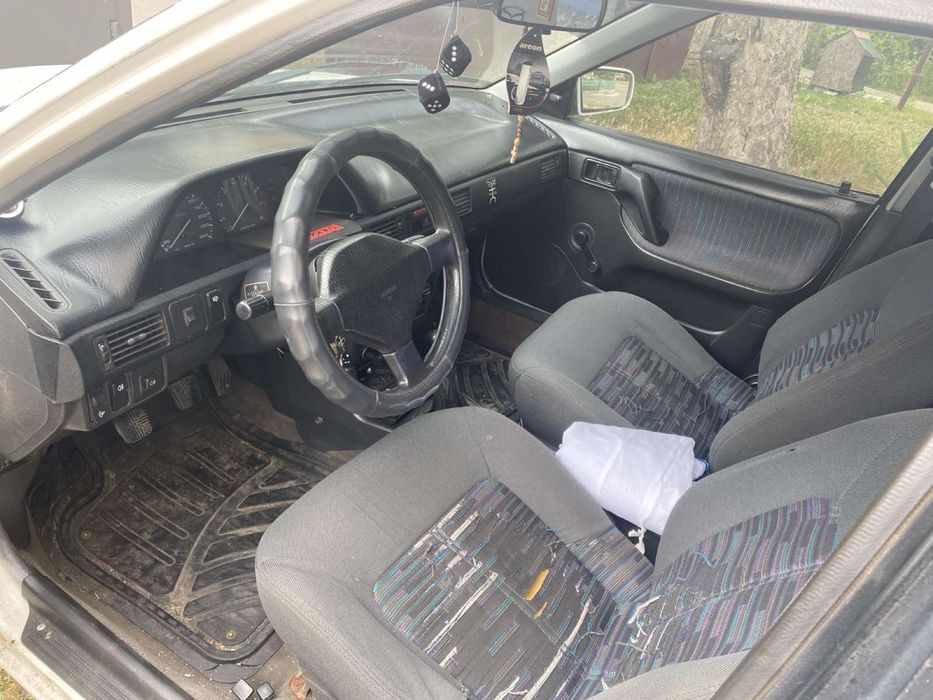 Mazda 323 BG 1.6бензин