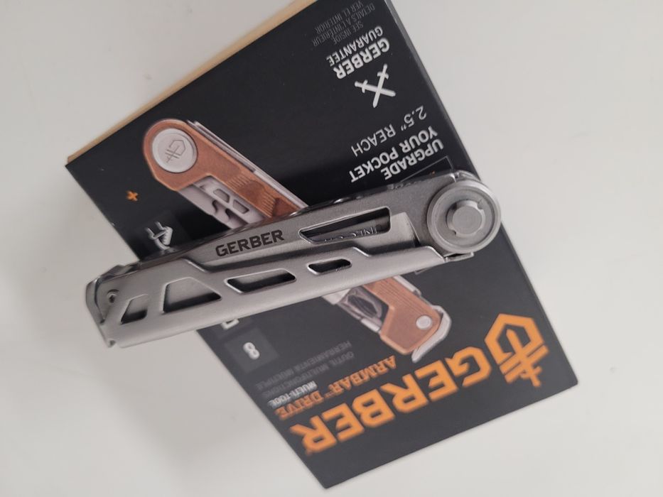 Gerber armbar multitool