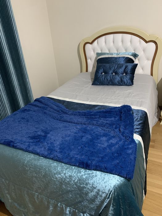 Cama solteiro 1,20x2,0m com colchão