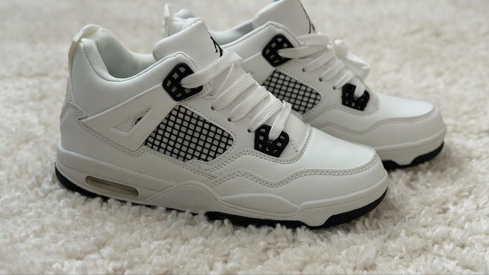 Sprzedam Jordan 4