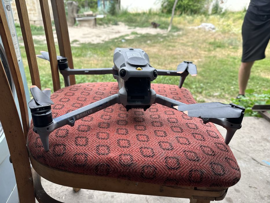 Квадрокоптер DJI Matrice 4 Enterprise