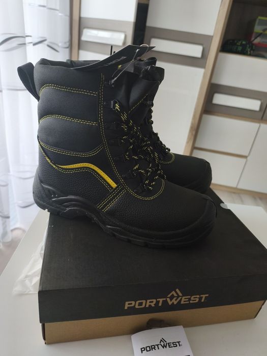 Nowe buty robocze zimowe, ocieplane,nr 42