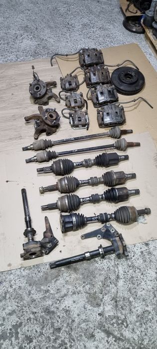 Полуось Nissan X-Trail T30 левая правая передняя задняя привод піввісь