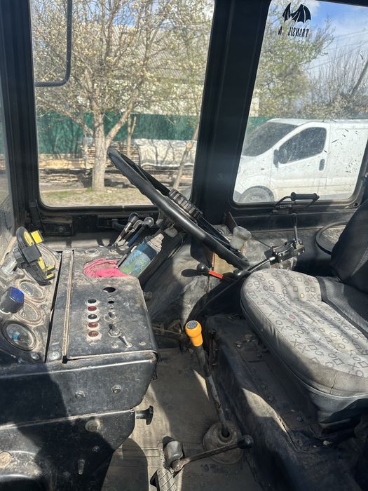 Продам трактор мтз 82
