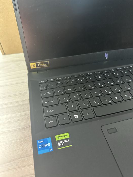 Ігровий ноутбук ACER Nitro V 15 ANV15-51-56FQ Obsidian Black