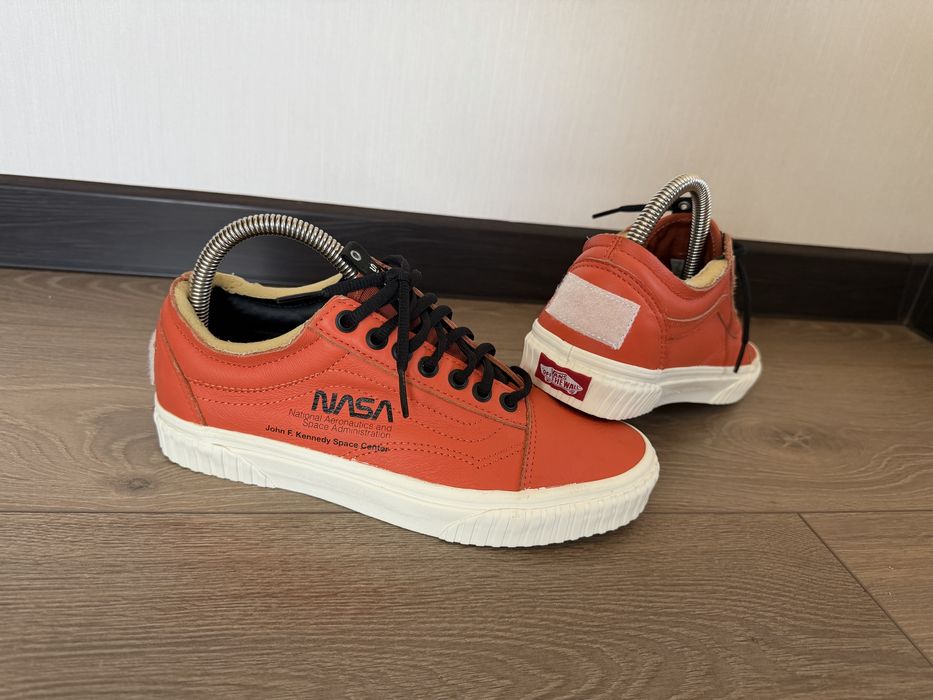 Кеди Vans Old Skool Nasa 39 розмір