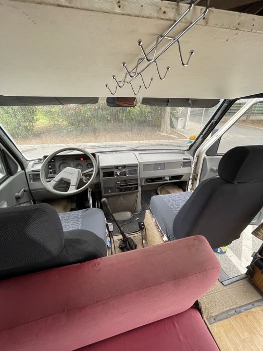 Vende-se Autocaravana Iveco Daily 1990/91 – Pronta para Aventura!