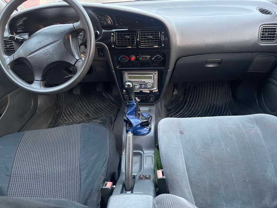 Автомобіль Mitsubishi Proton