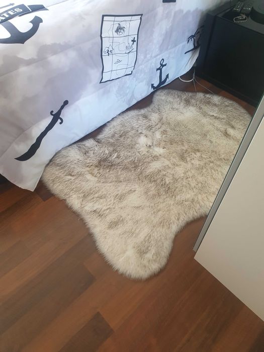 Tapetes de quarto com pelo