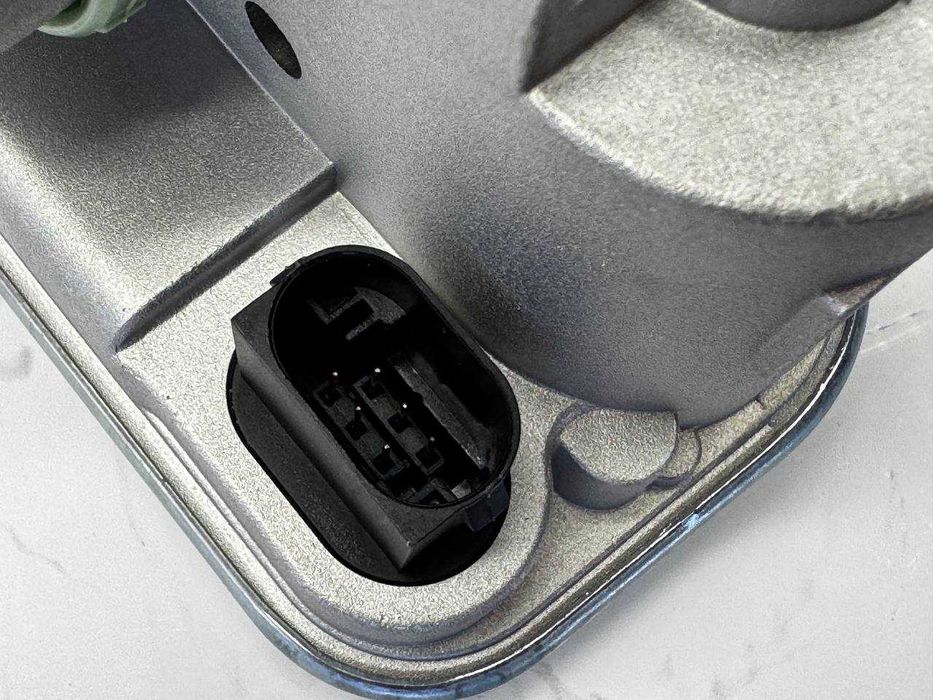 Дросельна заслонка Dodge Journey Caliber Jeep Compass Patriot Chrysler