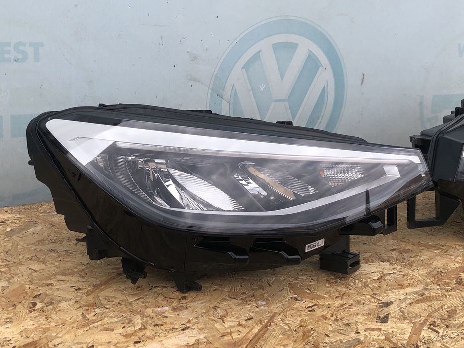Фара фары VW ID4 11B941005 11B941006