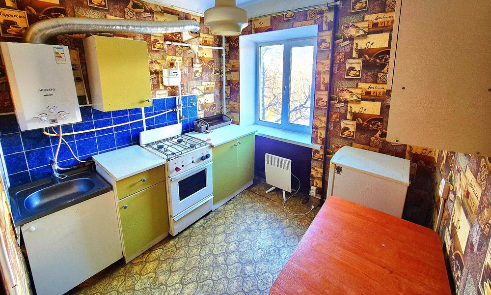 1 Кімнатна Квартира В Центрі.