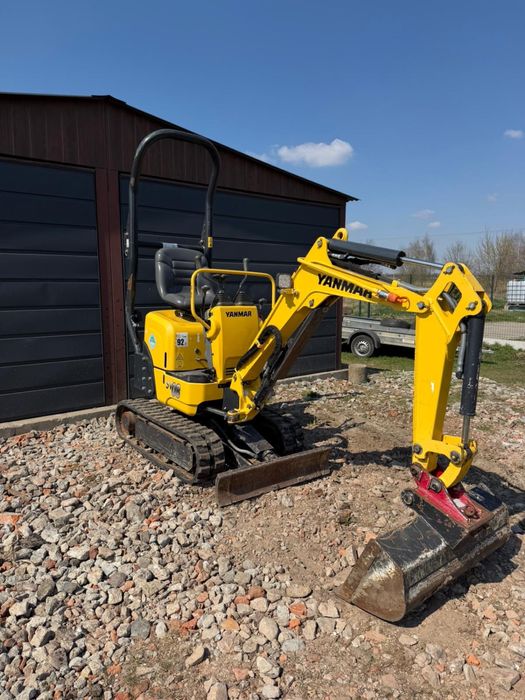 Minikoparka Yanmar SV08