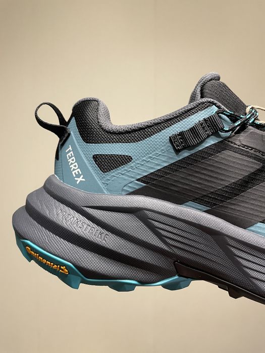 Кросівки Adidas Terrex Free Hiker SL Low Gore-Tex premium i97