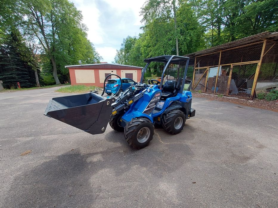 Usługi ogrodnicze, minikoparka, zakładanie trawnika - zapisy na 2026r