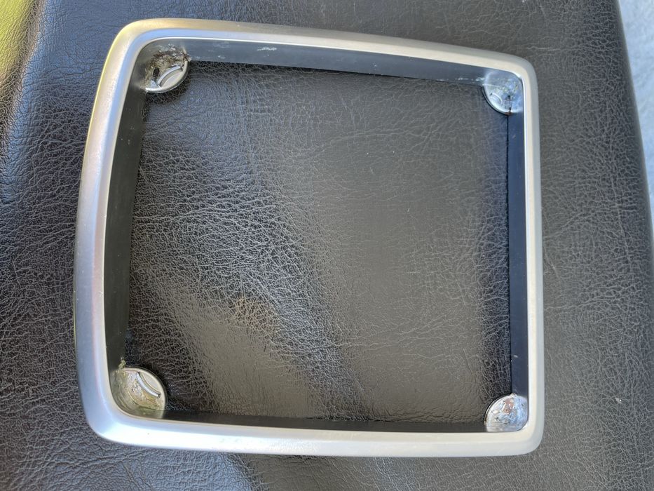 Рамка куліси форд фокус 2