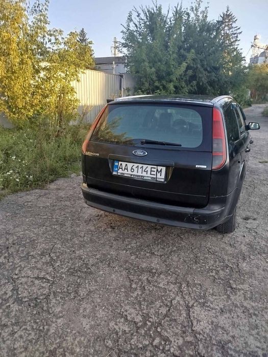 Продам Форд фокус 2 2.0дизель 2005года 
Есть ньюансы по кузову (дырка