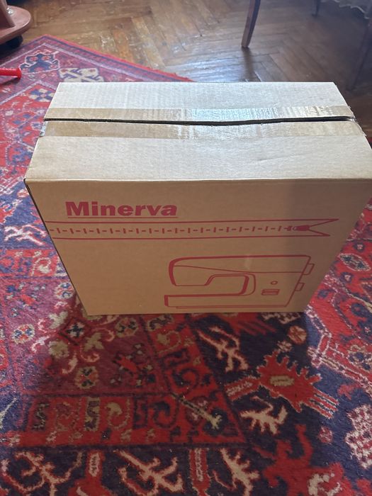 Швейна машина MINERVA M832B