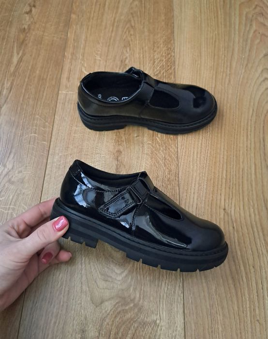 Чёрные лаковые туфли туфельки для девочки