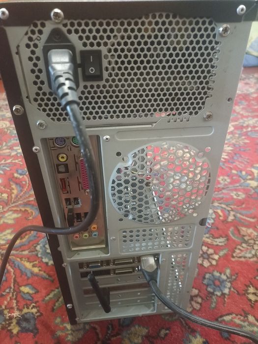 Продам компютер ASUS