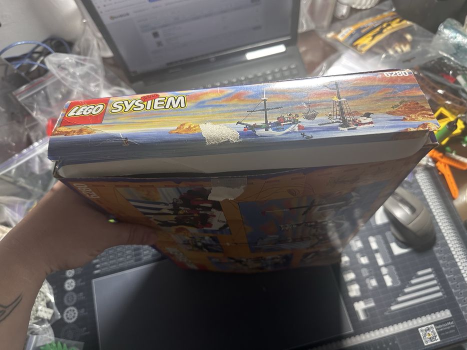 LEGO System Armada Flagship (6280)