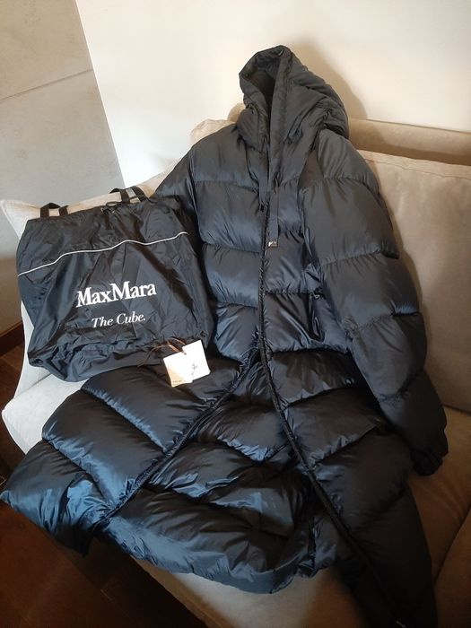 Max Mara The Cube nowy plaszcz puchowy granatowy nowy