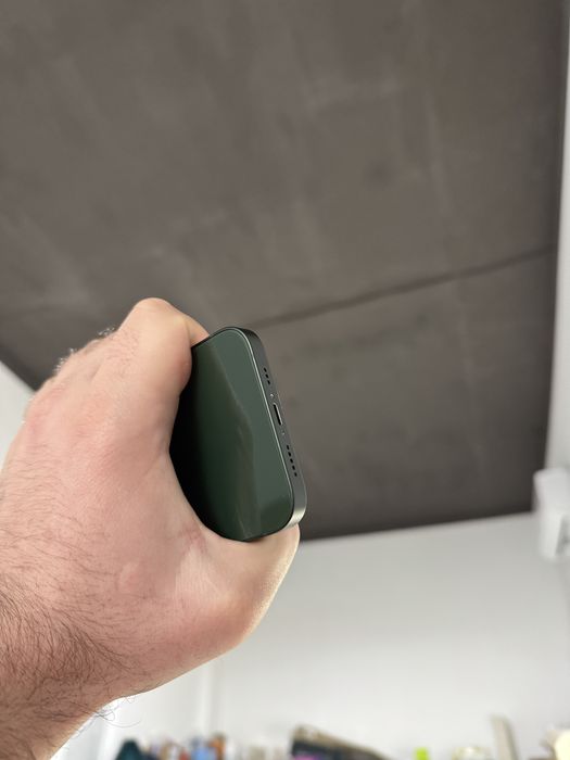 Apple iphone 13 128 gb зелений 90% айфон