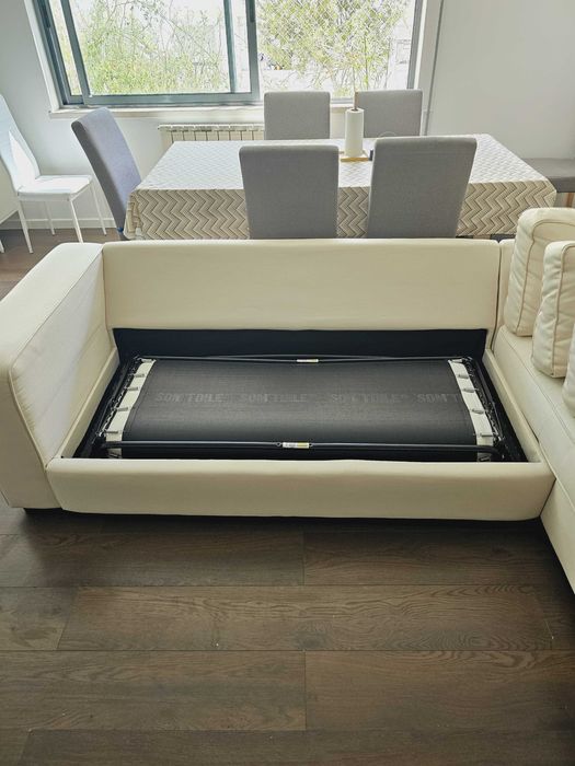 Sofá-cama de 3 lugares com chaise long, semi novo, excelente estado