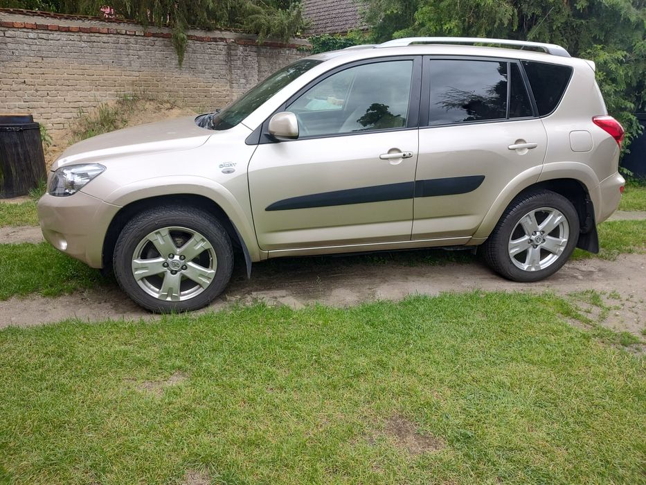 Toyota RAV4 (2007)  2.2 D-CAT
